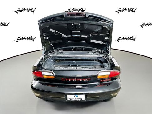 Used 2002 Chevrolet Camaro Z28 w/ SS Performance/Appearance Pkg image 23