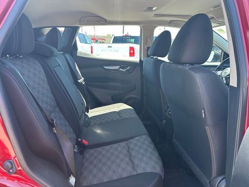 Used 2019 Nissan Rogue Sport S FWD image 15