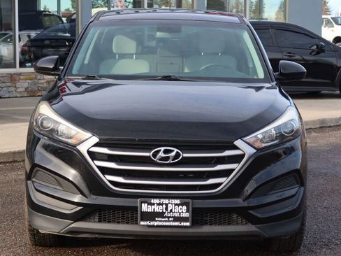 Used 2018 Hyundai Tucson SE image 3
