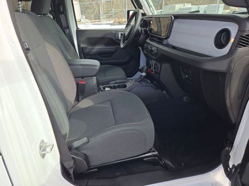 Certified 2025 Jeep Wrangler Unlimited Sport S 4xe image 8