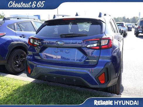 Used 2025 Subaru Crosstrek 2.5i Premium AWD/4WD image 21