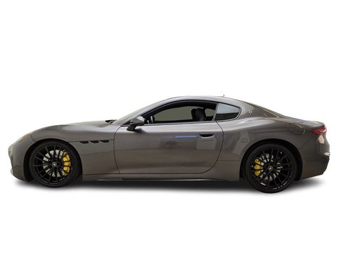Used 2024 Maserati GranTurismo Trofeo image 12