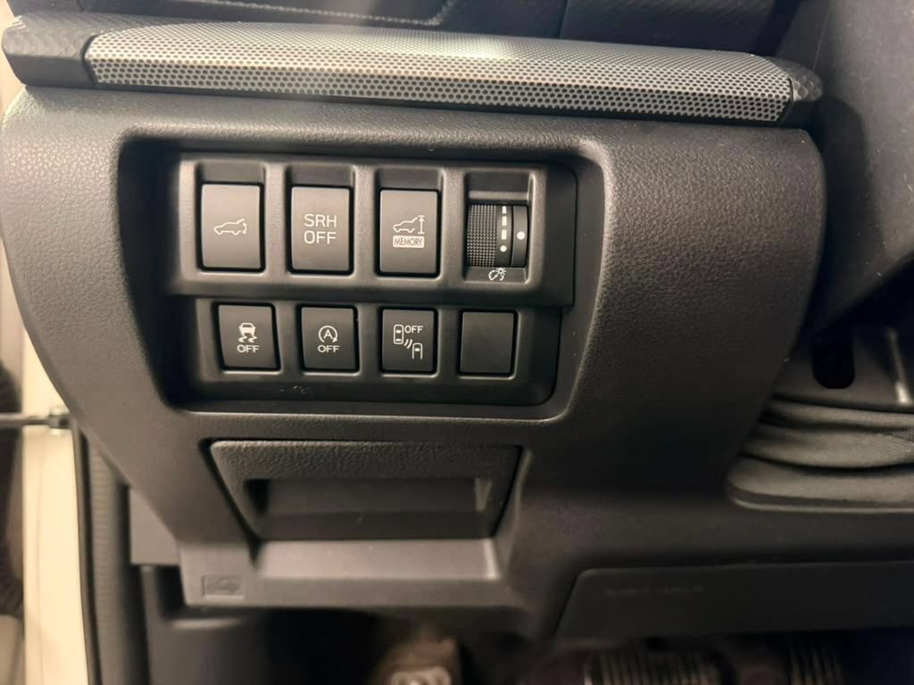 Used 2019 Subaru Forester Limited AWD/4WD image 27