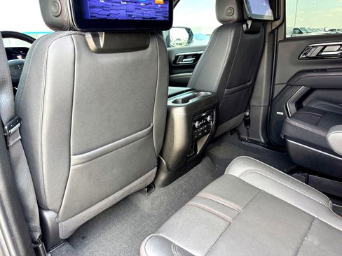 Used 2025 Chevrolet Tahoe RST w/ RST Capability Package image 20