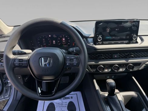 New 2025 Honda Accord LX image 10