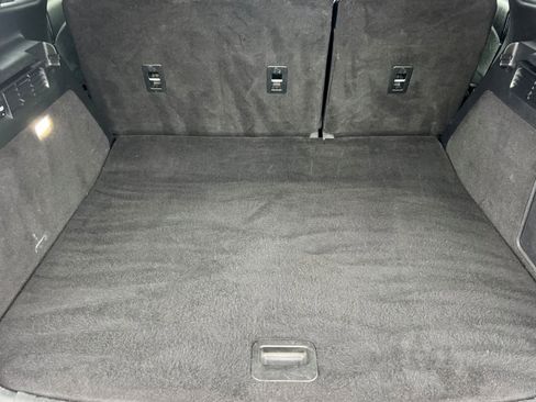 Used 2018 Lincoln MKX Reserve image 16