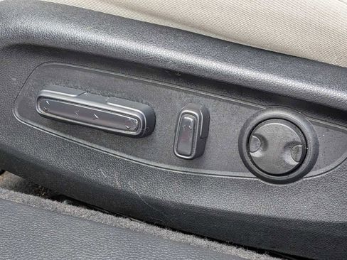 Certified 2023 Honda Accord EX image 16