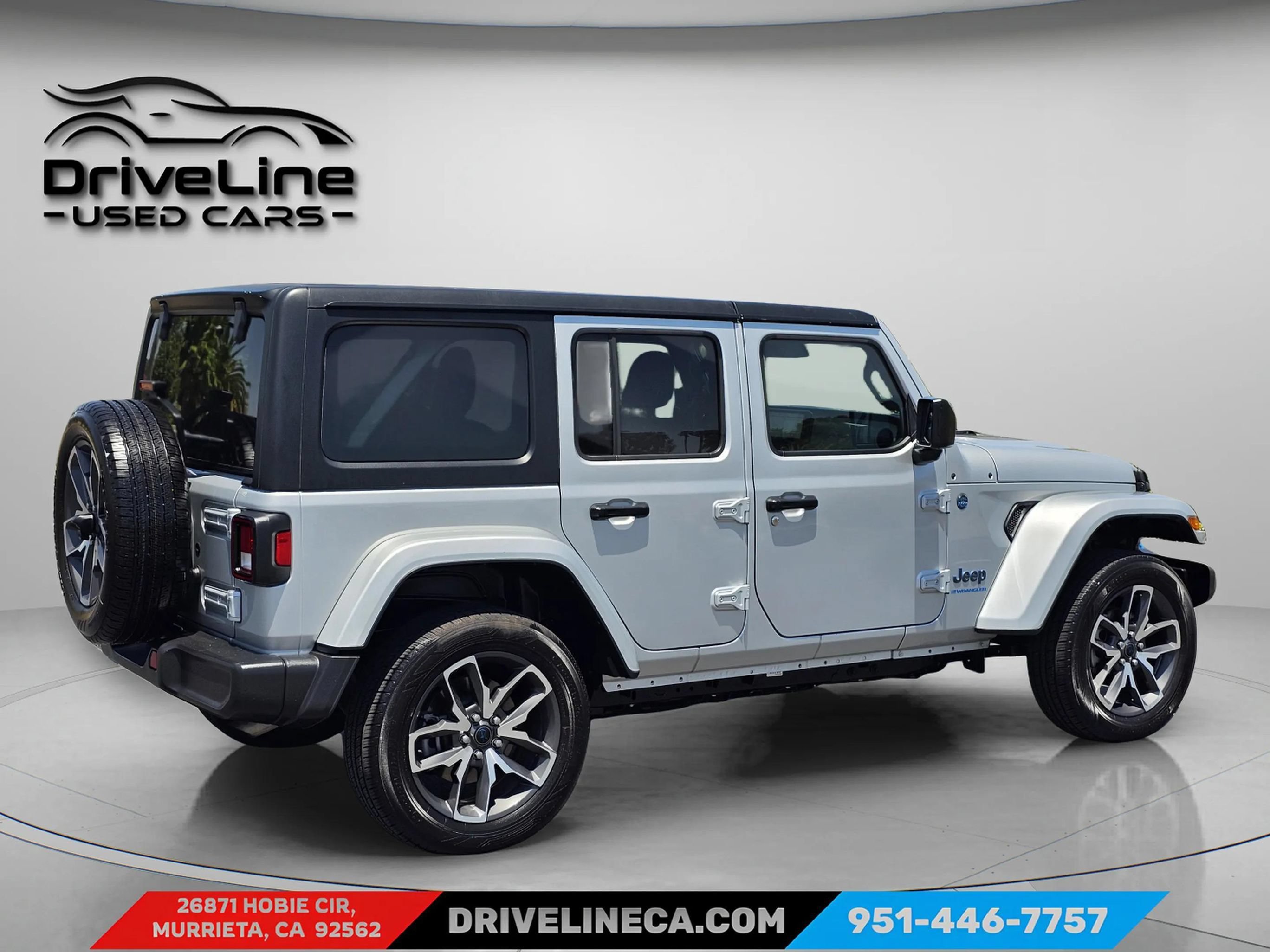 Used 2024 Jeep Wrangler Unlimited AWD/4WD image 13