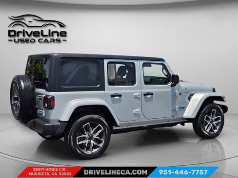 Used 2024 Jeep Wrangler Unlimited AWD/4WD image 13