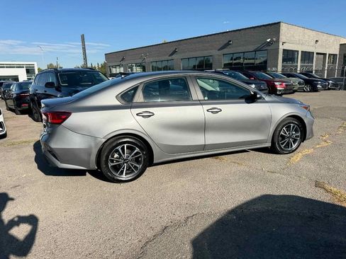 Used 2024 Kia Forte LXS image 8