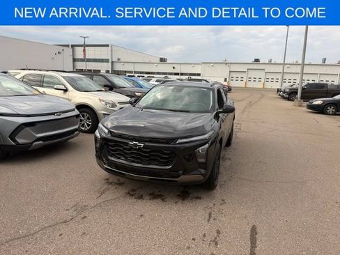 Certified 2024 Chevrolet Trax ACTIV w/ Sunroof Package FWD image 1