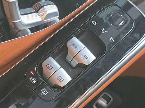 Used 2022 Mercedes-Benz S 500 4MATIC image 25