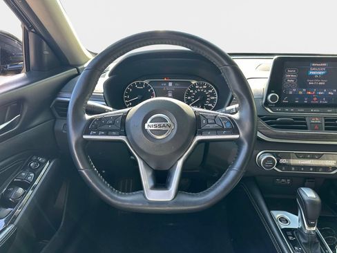 Used 2021 Nissan Altima 2.5 SL AWD/4WD image 13