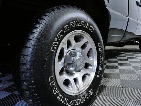 Used 2011 Ford Ranger XLT AWD/4WD image 8