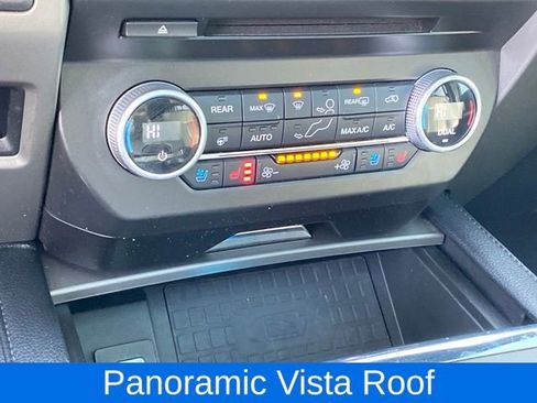 Used 2018 Ford Expedition XLT w/ Equipment Group 202A image 13