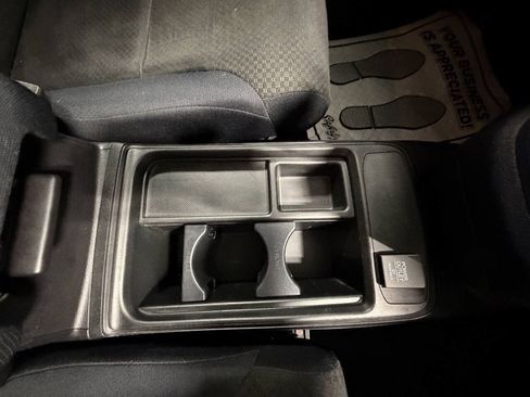 Used 2015 Honda CR-V LX image 27