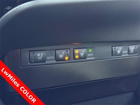 Used 2024 Lexus ES 350 w/ Premium Package image 22