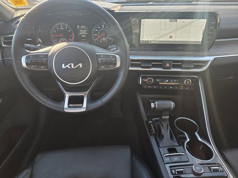 Used 2023 Kia K5 EX image 12