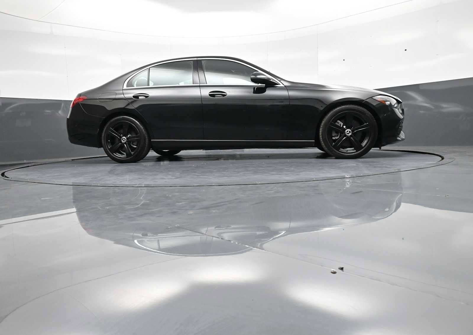 Used 2024 Mercedes-Benz C 300 4MATIC Sedan image 34