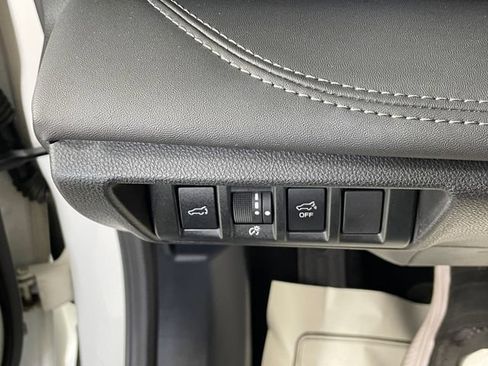 Used 2020 Subaru Outback Limited XT w/ Popular Package #2 AWD/4WD image 16