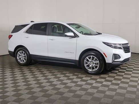 Used 2024 Chevrolet Equinox LT AWD/4WD image 13