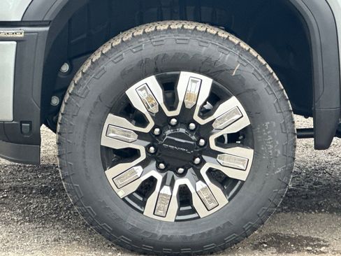 New 2026 GMC Sierra 2500 Denali w/ Denali Reserve Package AWD/4WD image 31