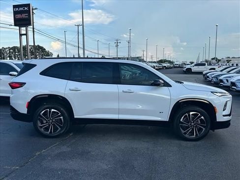 New 2026 Buick Enclave Sport Touring w/ Power Package FWD image 14