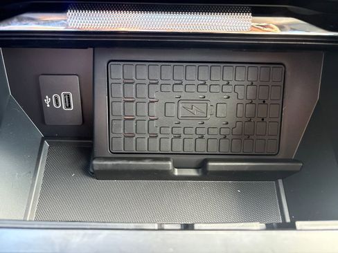 New 2025 Ford F150 Lariat w/ Equipment Group 502A High image 28