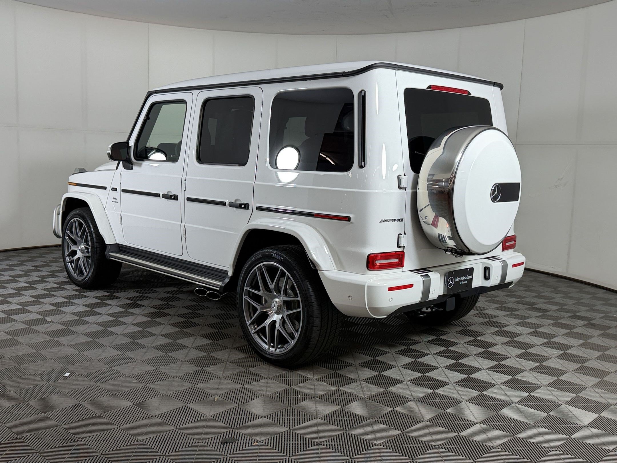 Certified 2020 Mercedes-Benz G 63 AMG 4MATIC image 3