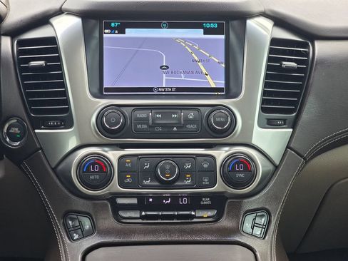Used 2018 Chevrolet Tahoe Premier AWD/4WD image 13