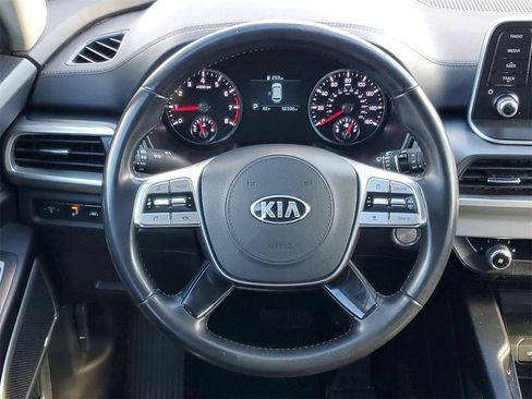 Used 2020 Kia Telluride LX image 26
