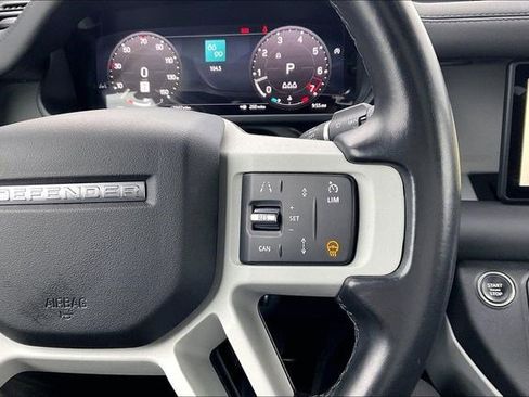 Used 2024 Land Rover Defender 110 S image 23