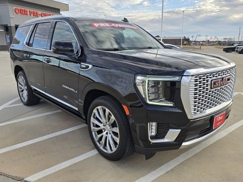 Used 2023 GMC Yukon Denali image 4