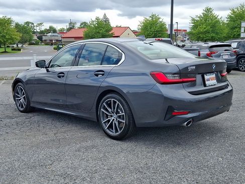 Used 2020 BMW 330i xDrive Sedan w/ Convenience Package AWD/4WD image 4