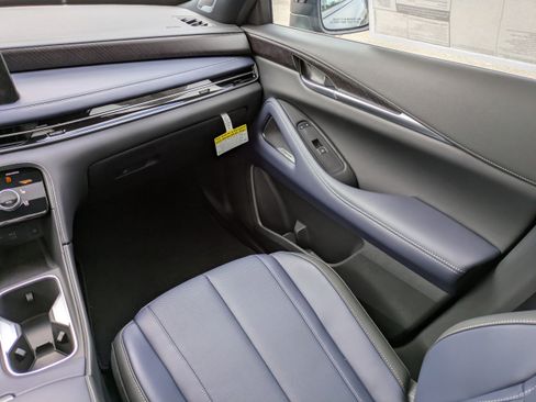 New 2026 INFINITI QX60 Sport w/ Dark Cargo Package image 20