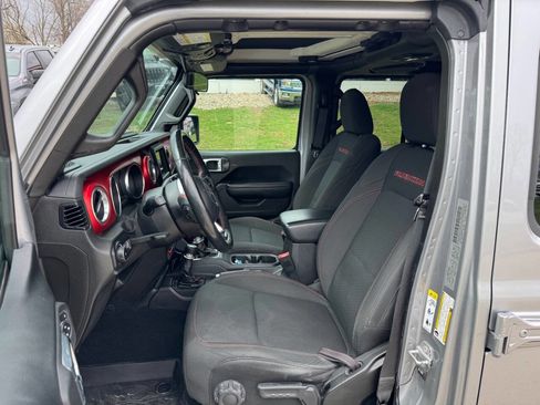Used 2018 Jeep Wrangler Unlimited Rubicon image 11