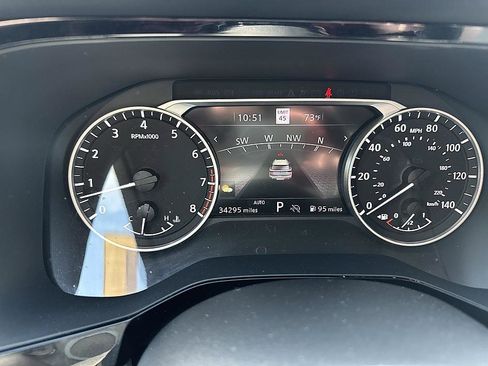 Used 2023 Nissan Pathfinder SL w/ SL Premium Package AWD/4WD image 20