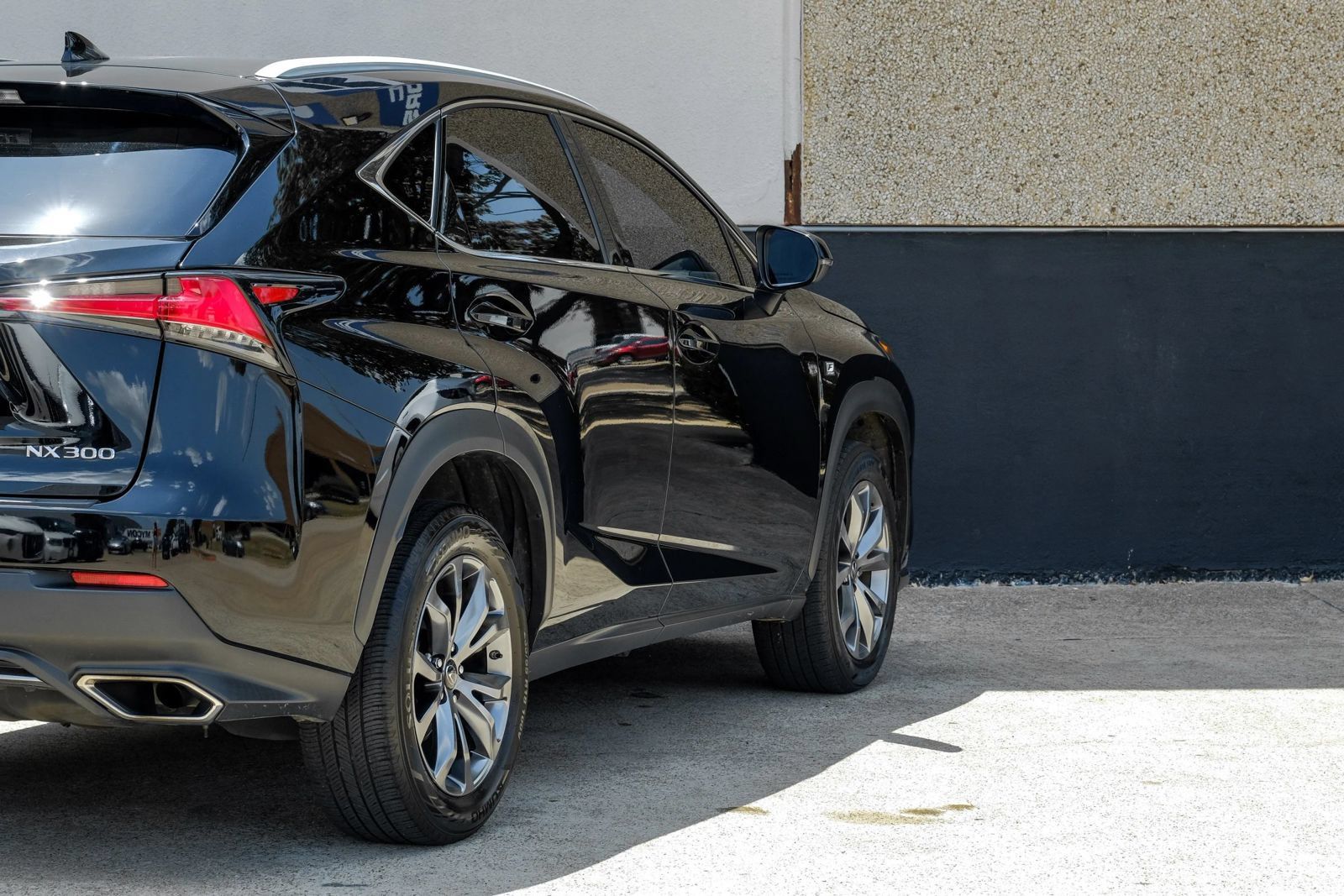 Used 2021 Lexus NX 300 F Sport w/ Accessory Package 2 FWD image 9
