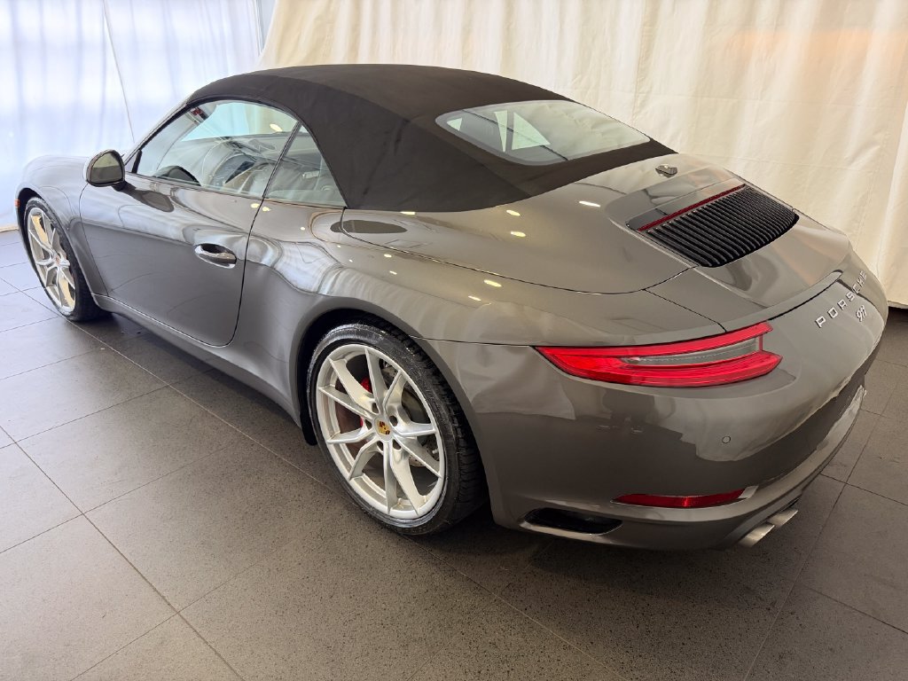 Certified 2017 Porsche 911 Carrera S RWD image 3