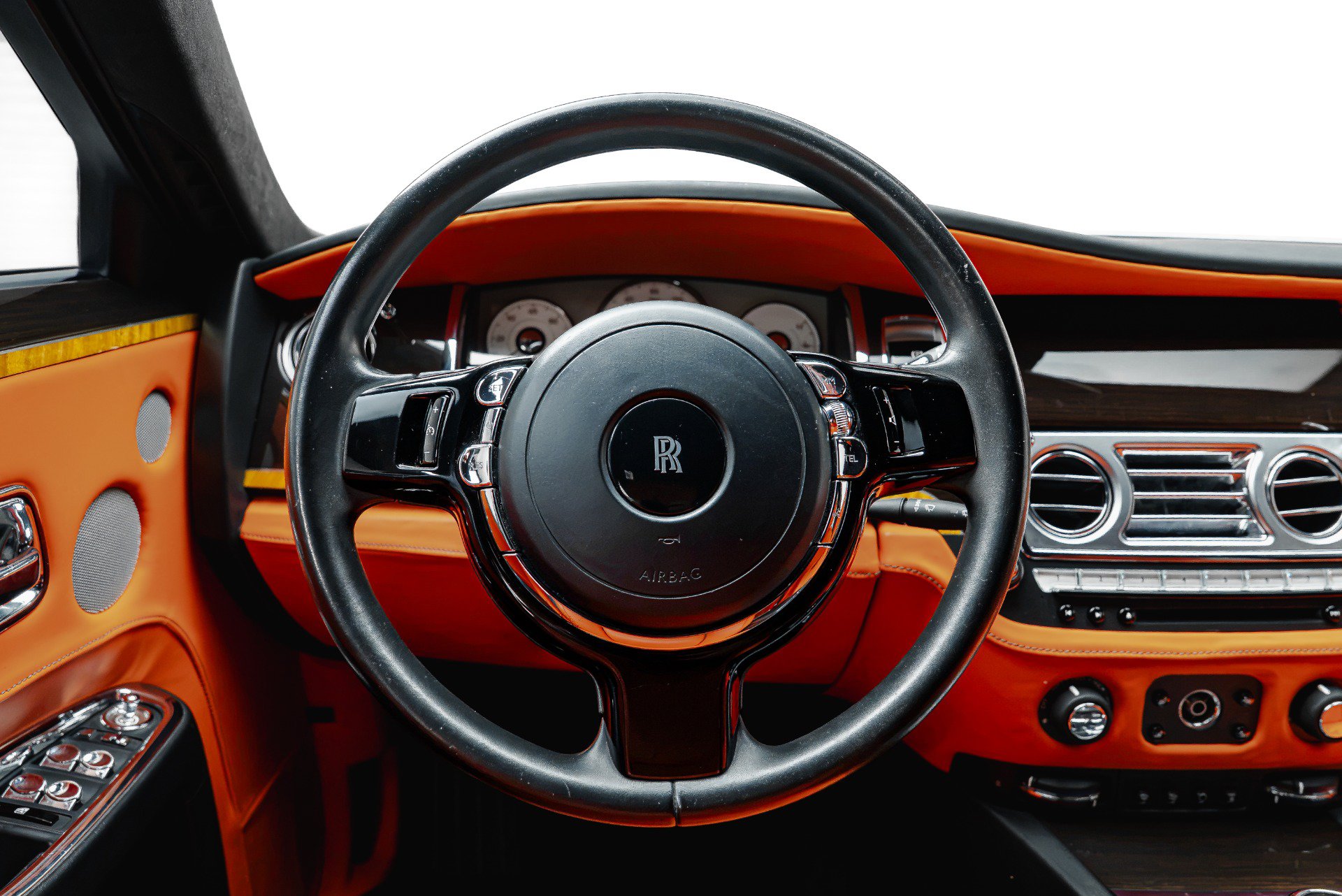 Used 2016 Rolls-Royce Ghost RWD image 36