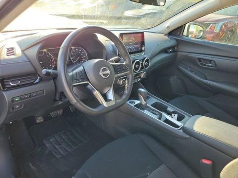 Used 2025 Nissan Sentra SV w/ All-Weather Package image 11