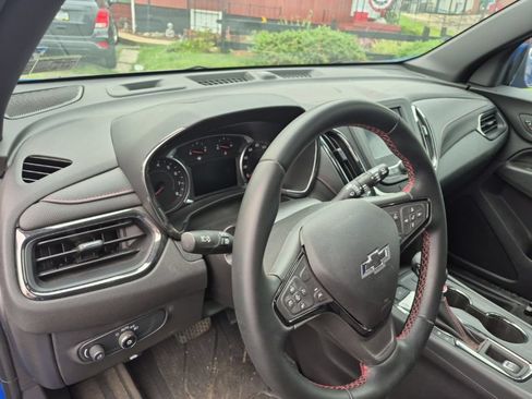 Used 2024 Chevrolet Equinox RS w/ LPO, Floor Liner Package AWD/4WD image 10
