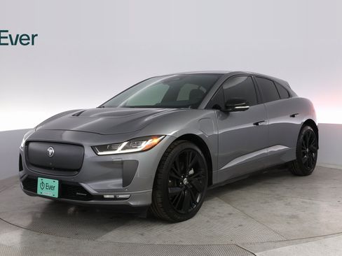 Used 2024 Jaguar I-PACE R-Dynamic HSE image 2