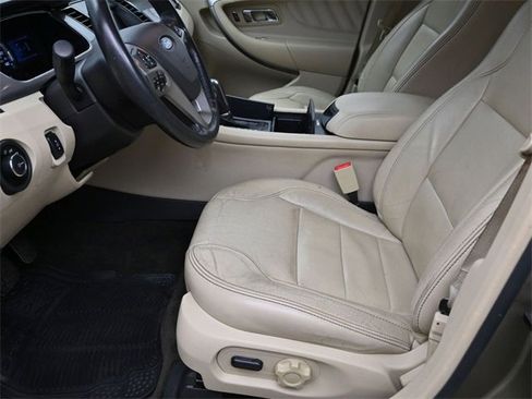 Used 2013 Ford Taurus SEL image 27