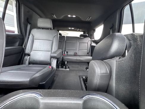 Used 2023 Chevrolet Tahoe LT w/ Luxury Package AWD/4WD image 21