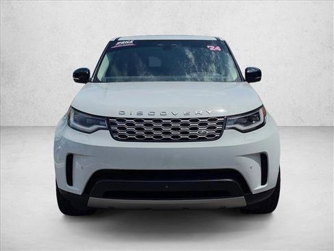 Used 2024 Land Rover Discovery S AWD/4WD image 2
