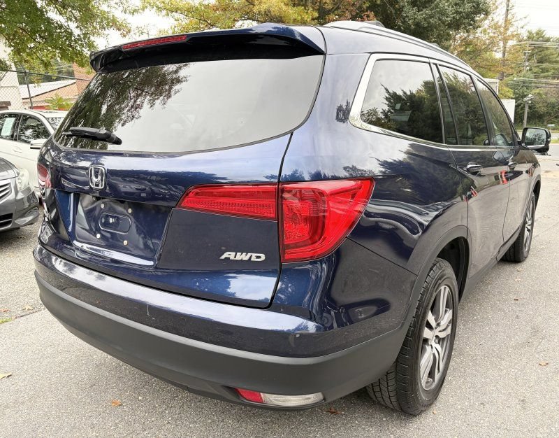 Used 2017 Honda Pilot EX-L image 8
