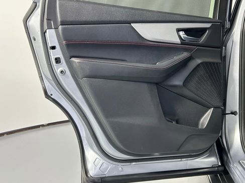 Used 2023 Acura MDX A-Spec image 17