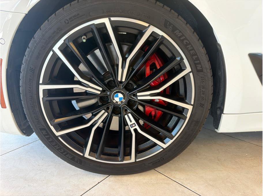 Used 2021 BMW 540i w/ M Sport Package RWD image 41