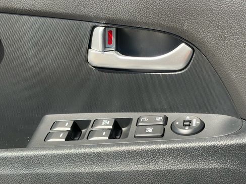 Used 2015 Kia Sportage LX FWD image 20
